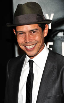 Anthony Ruivivar